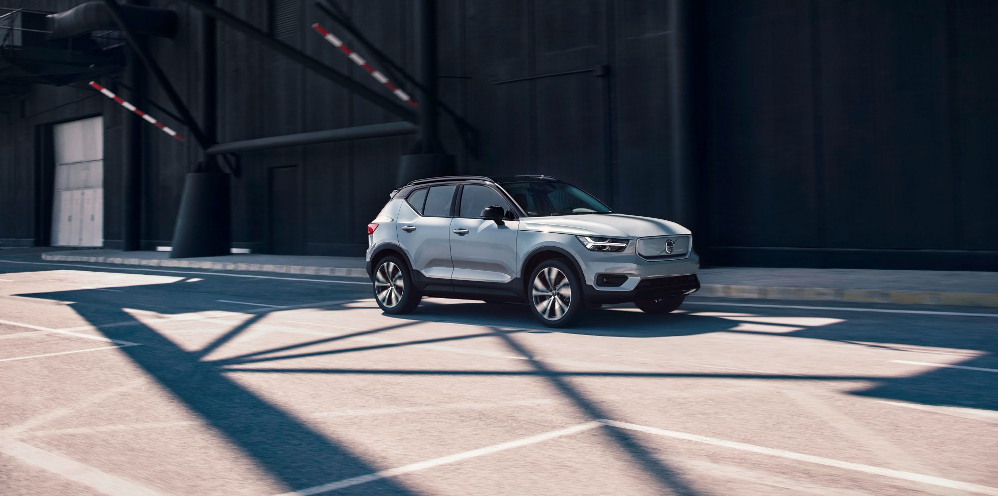 Volvo_XC40_Recharge_vikingmotors